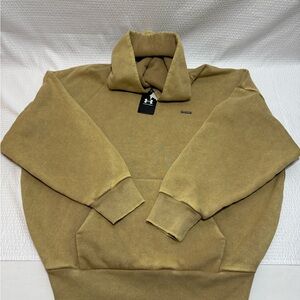 Under Armour Men's Tan Sweater pull over hoodie